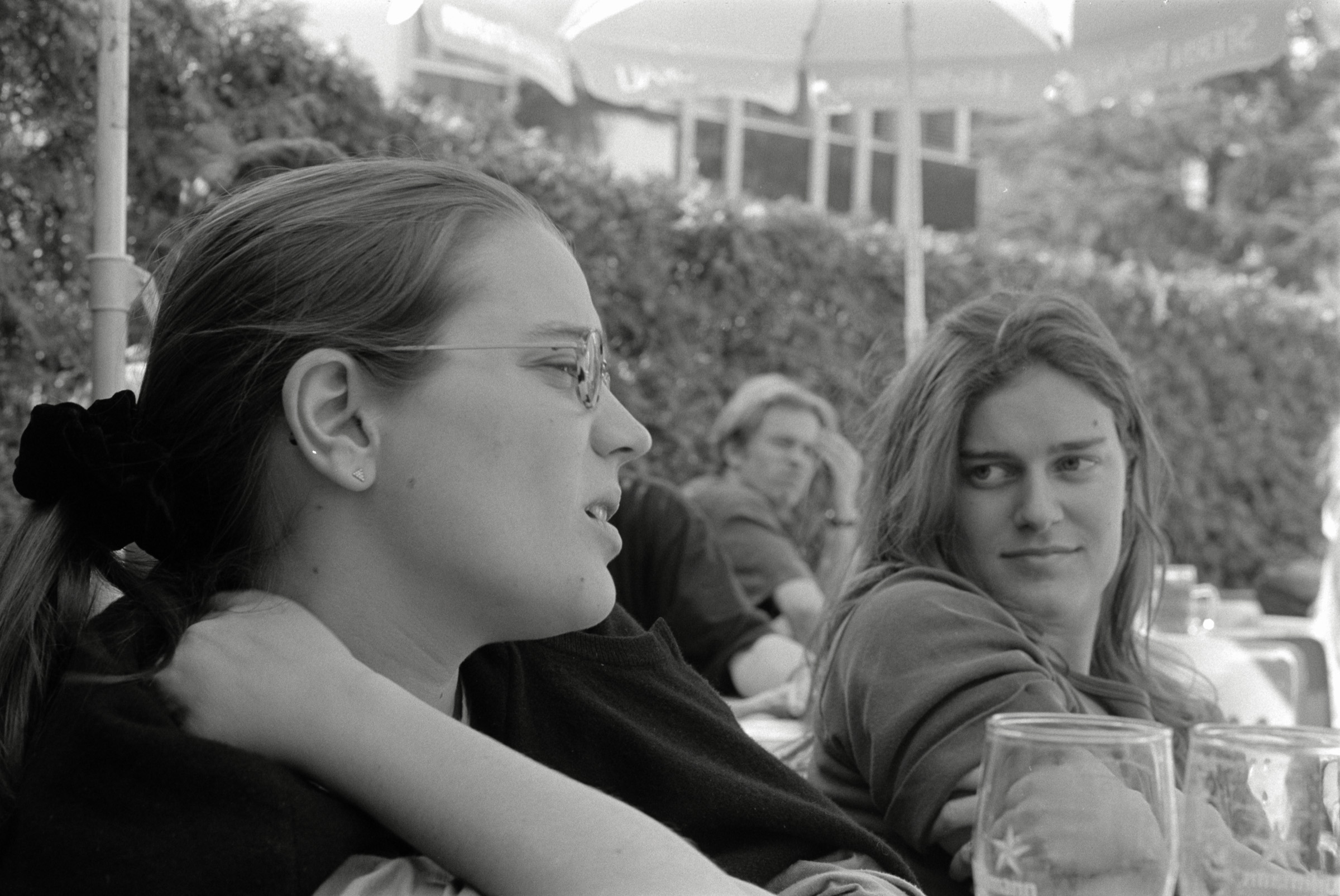 AHP F1993 04 002 sc240903 img19 NLP